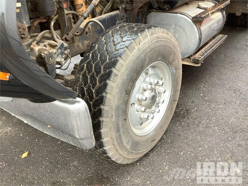 Ford LT9000 Kiper tovornjaki