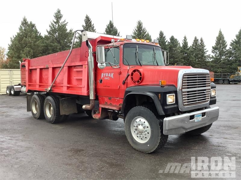 Ford LT9000 Kiper tovornjaki
