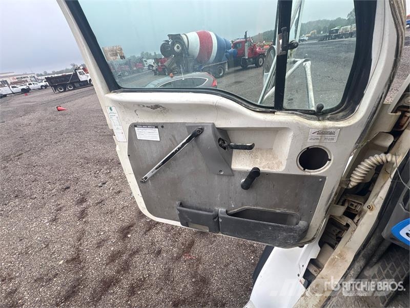 Ford LT9501 10x4 Mixer Truck Concrete trucks