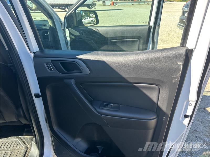 Ford Ranger Inne