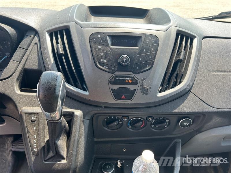 Ford Transit 150 Cargo Van Furgonetas /Furgón