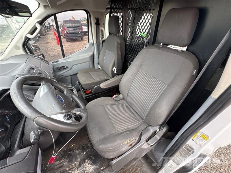 Ford Transit 250 Cargo Van Dostavna vozila / kombiji