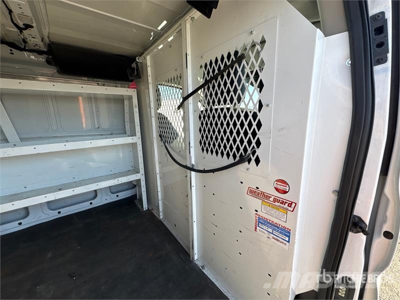 Ford Transit 250 Cargo Van Carrinhas de caixa fechada