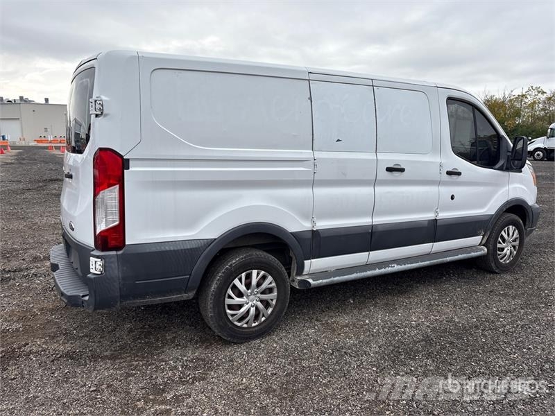 Ford Transit 250 Cargo Van Dostavna vozila / kombiji