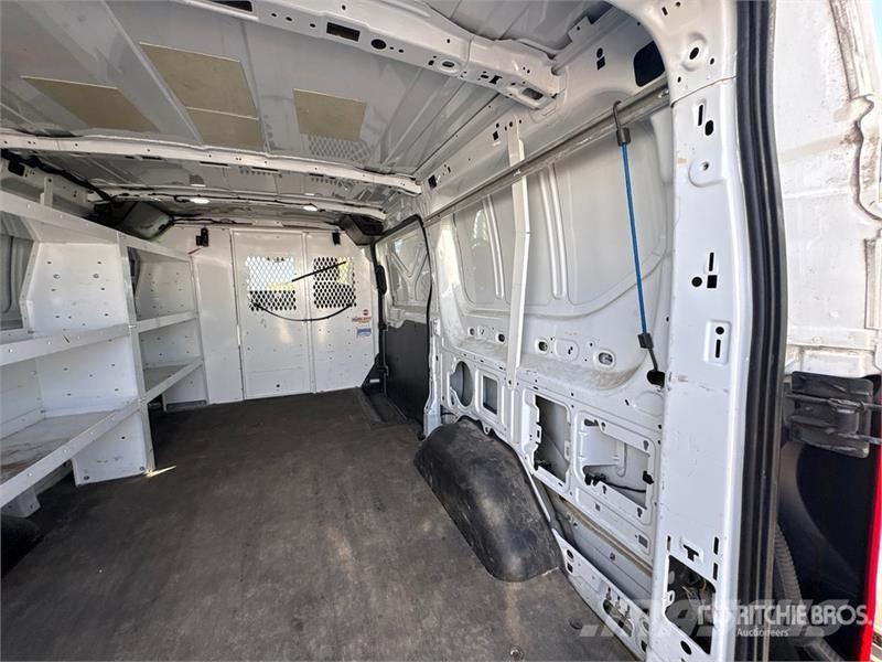 Ford Transit 250 Cargo Van Carrinhas de caixa fechada