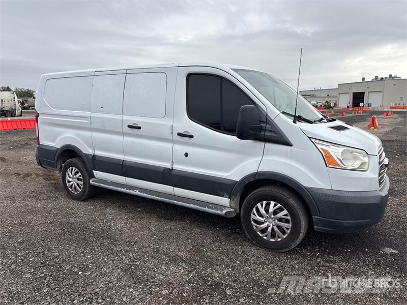 Ford Transit 250 Cargo Van Dostavna vozila / kombiji