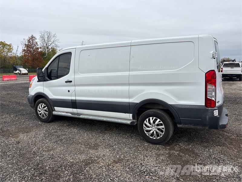 Ford Transit 250 Cargo Van Dostavna vozila / kombiji
