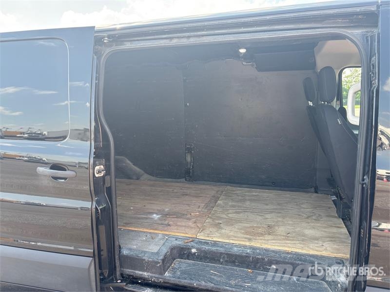 Ford Transit 250 Passenger Van Utilitara