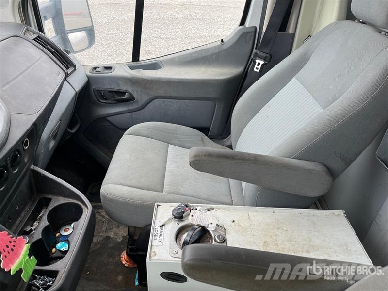 Ford Transit 350 4x2 Cargo Van Truck Camion Fourgon