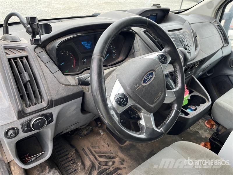 Ford Transit 350 4x2 Cargo Van Truck Camion Fourgon