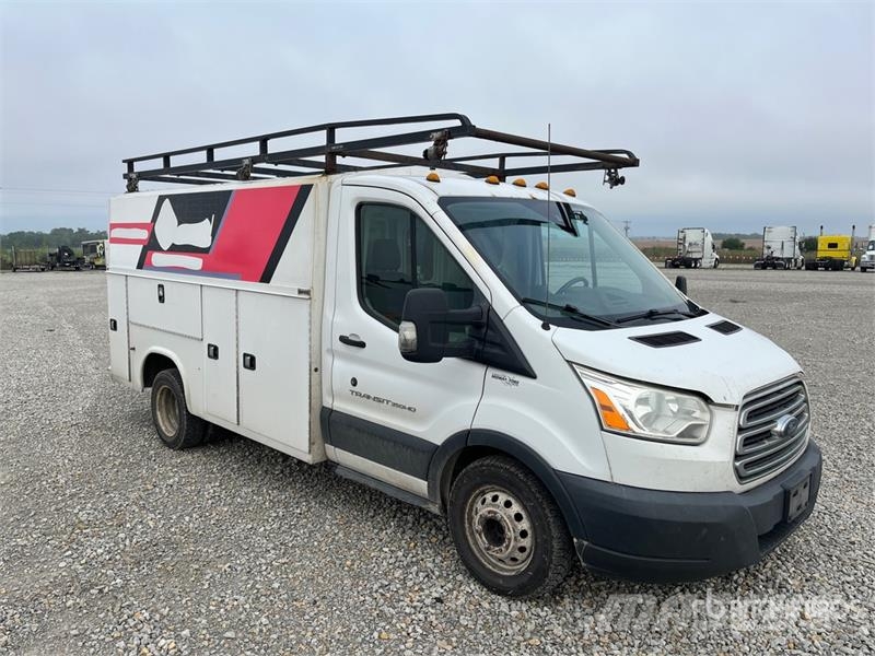 Ford Transit 350 4x2 Cargo Van Truck Furgons