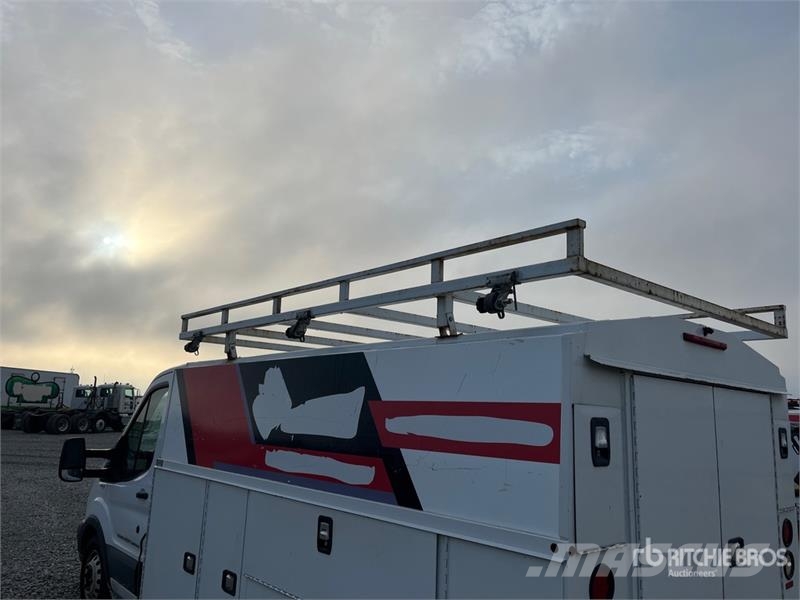 Ford Transit 350 4x2 Cargo Van Truck Furgons