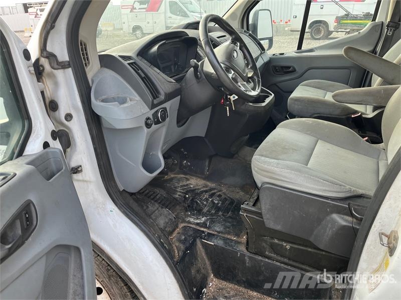 Ford Transit 350 4x2 Cargo Van Truck Furgons
