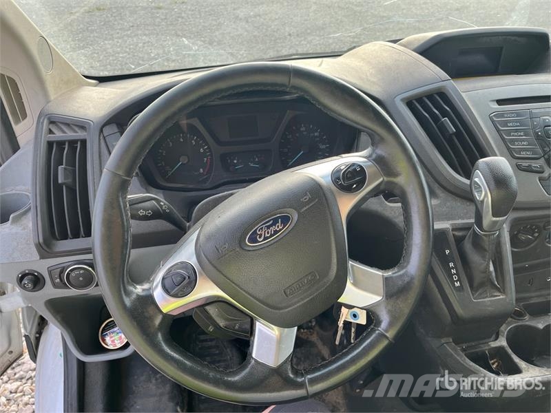 Ford Transit 350 4x2 Cargo Van Truck Furgons