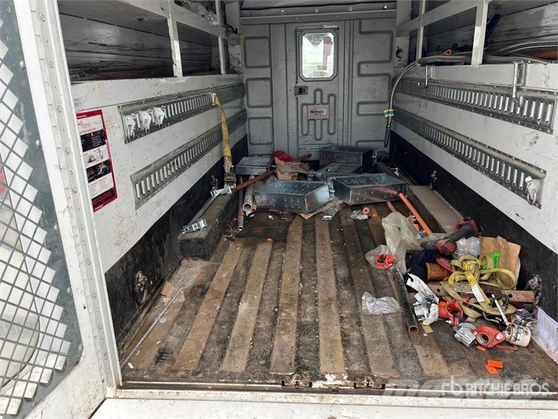 Ford Transit 350 4x2 Cargo Van Truck Furgons