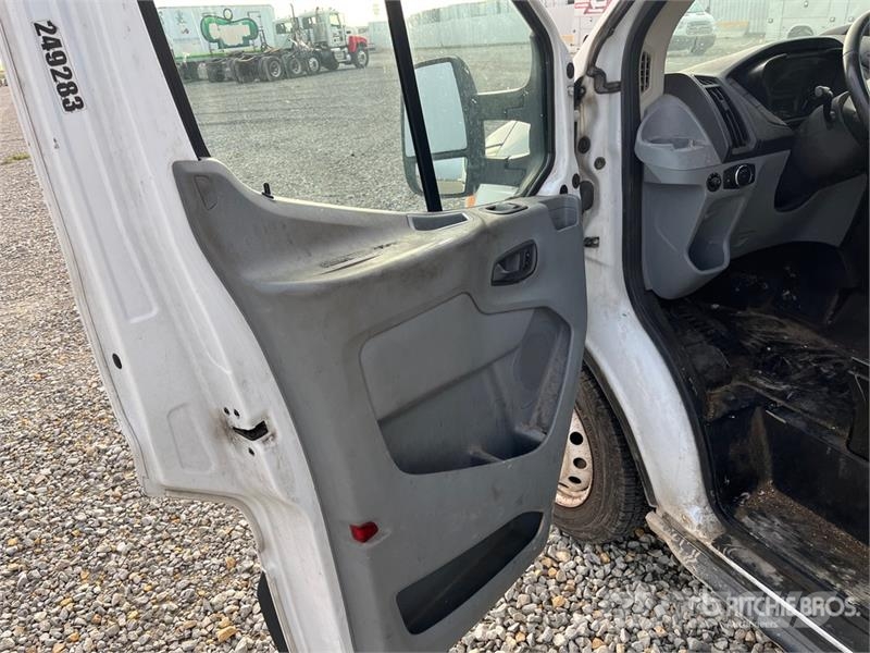 Ford Transit 350 4x2 Cargo Van Truck Furgons