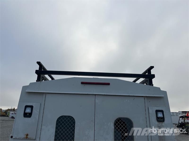 Ford Transit 350 4x2 Cargo Van Truck Furgons