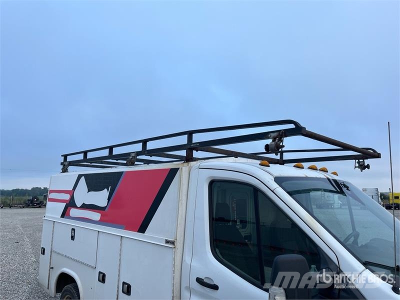 Ford Transit 350 4x2 Cargo Van Truck Furgons