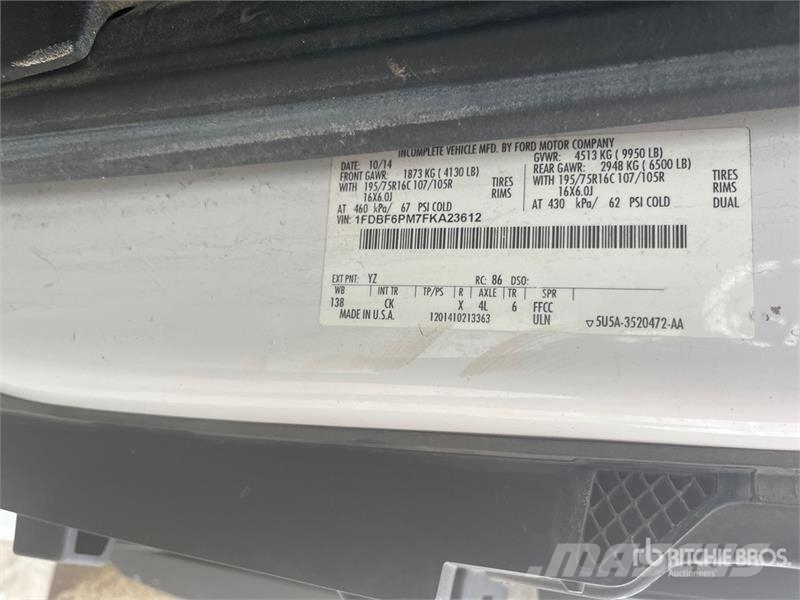 Ford Transit 350 4x2 Utility Vehicle 全地形车
