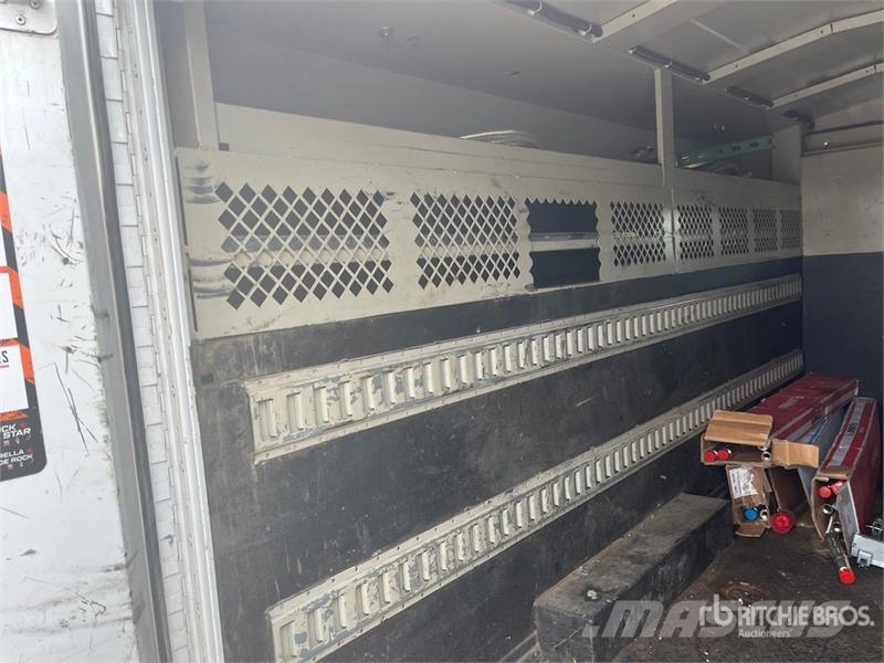 Ford Transit 350 4x2 Utility Vehicle 全地形车