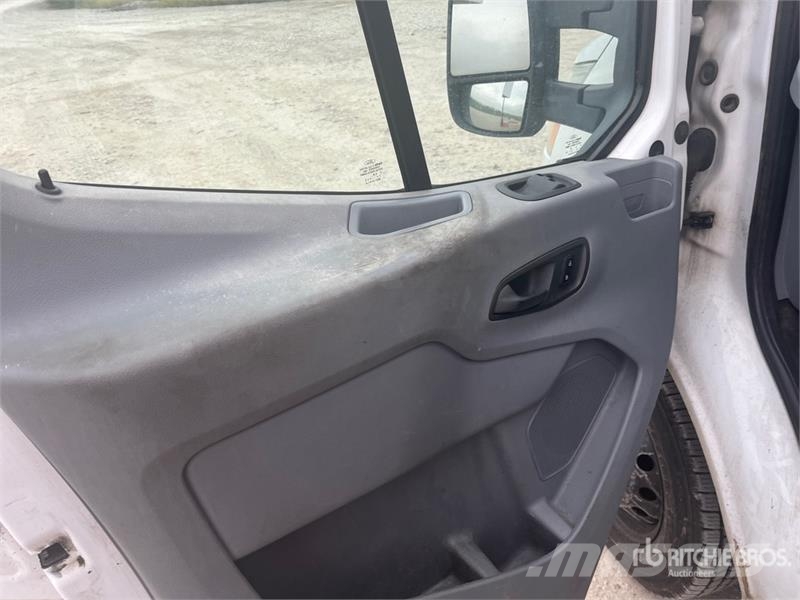 Ford Transit 350 4x2 Utility Vehicle Комунални съоражения