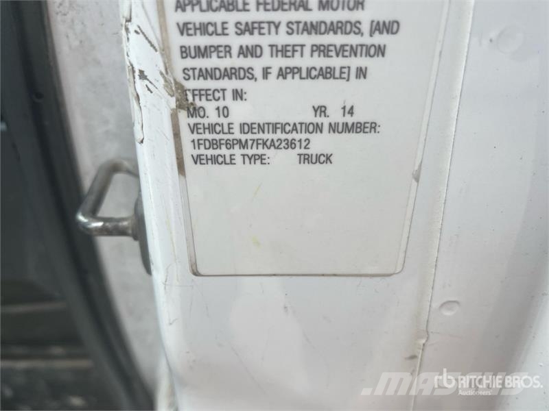 Ford Transit 350 4x2 Utility Vehicle 全地形车