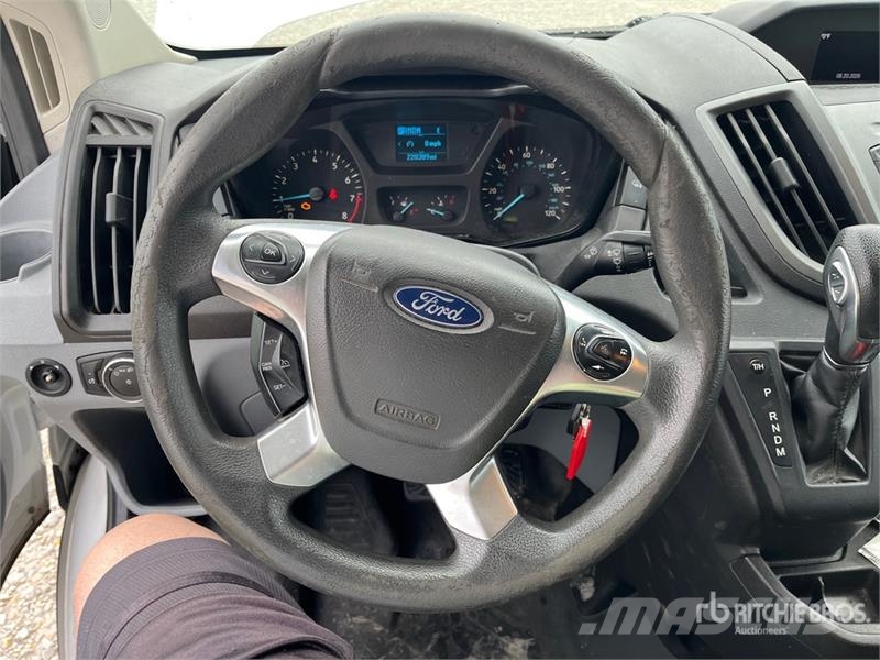 Ford Transit 350 Cargo Van Panel vans