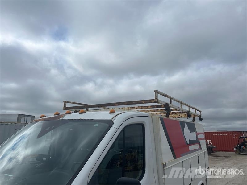 Ford Transit 350 Utility Truck Pick up/Dropside