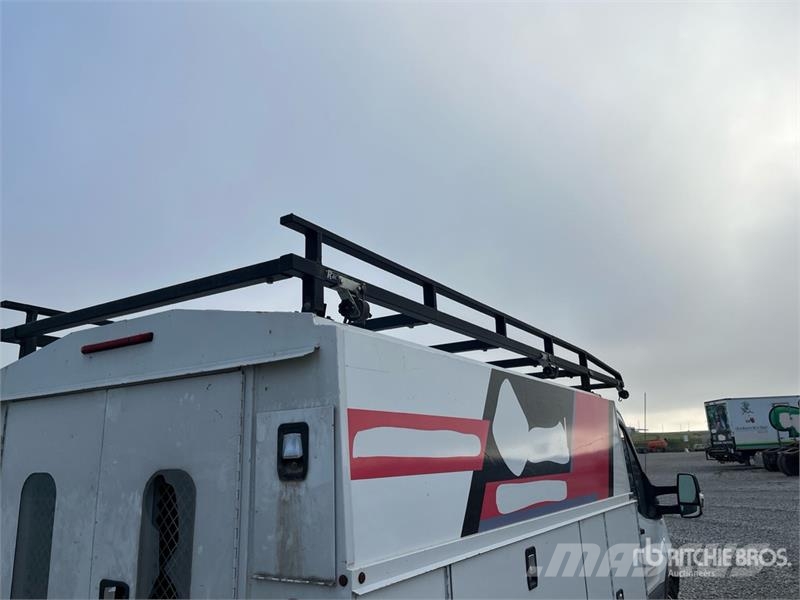 Ford Transit 350 Utility Truck Kofferaufbau