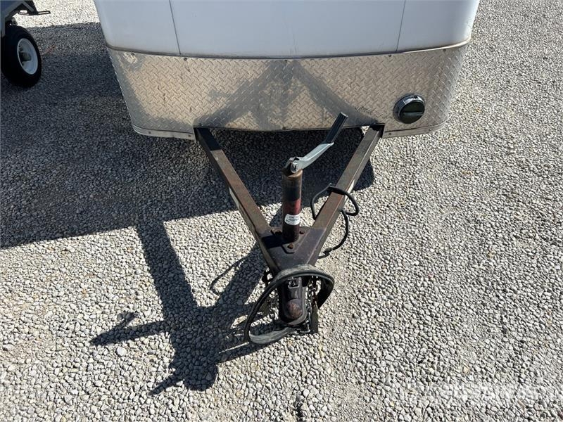 Forest River 10 ft S/A Enclosed Trailer Carrocería de caja