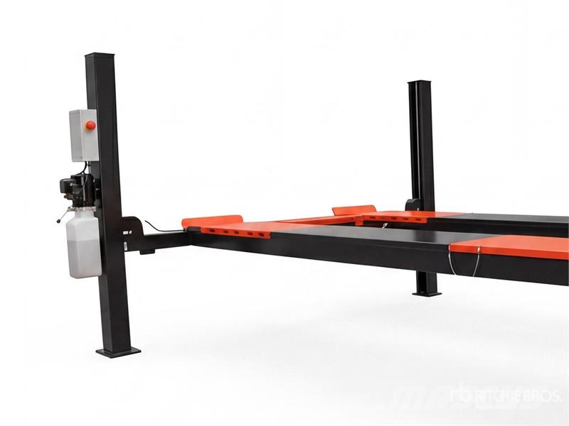  FPPL 4 Post 9000 lb Black Vehicle Lift (Unused) Строителство - Други