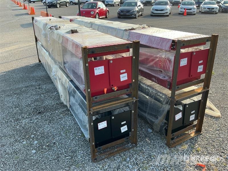 FPPL 4 Post 9000 lb Black Vehicle Lift (Unused) Строителство - Други