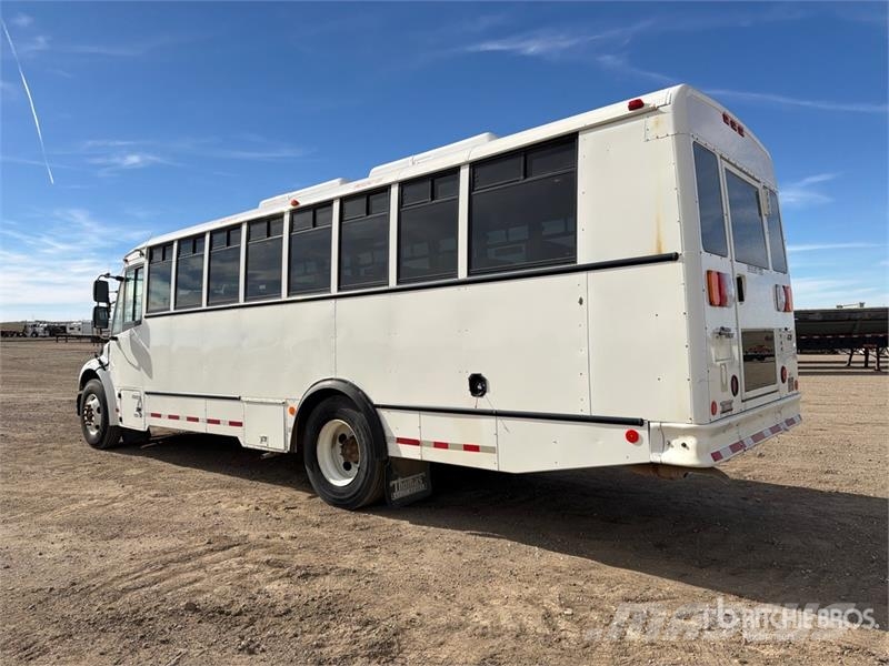 Freightliner 4x2 Crew Carrier Bus Mini bus