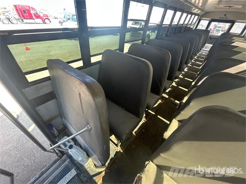 Freightliner B2 Mini autobuses