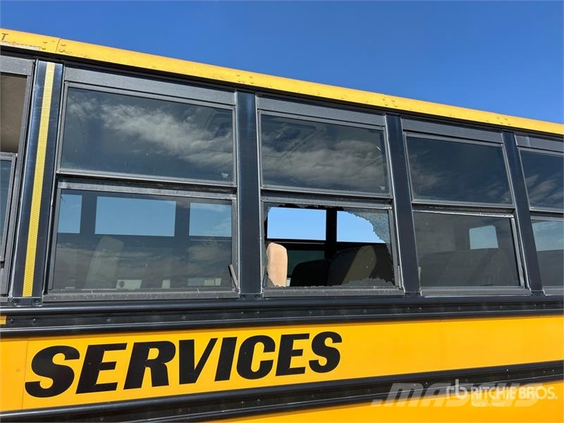 Freightliner B2 Mini autobuses
