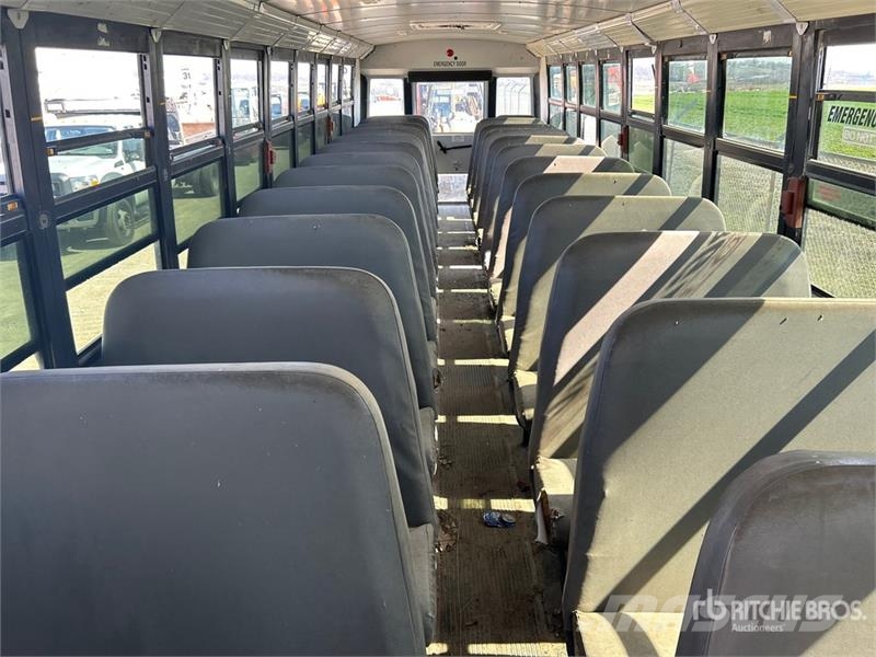 Freightliner B2 Mini autobuses