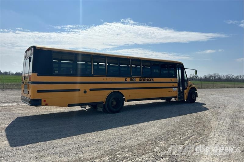 Freightliner B2 Mini autobuses