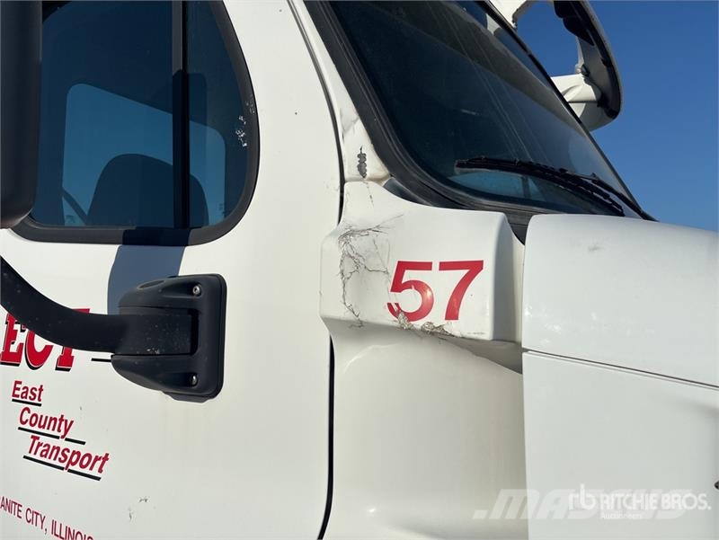 Freightliner Cascadia 113 Vlačilci