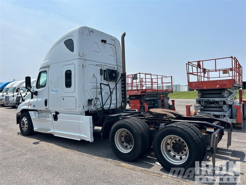 Freightliner Cascadia 125 Çekiciler