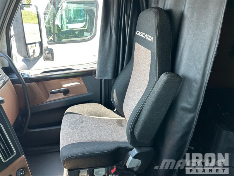 Freightliner Cascadia 126 Çekiciler
