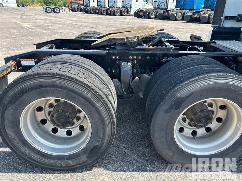 Freightliner Cascadia 125 Tahače