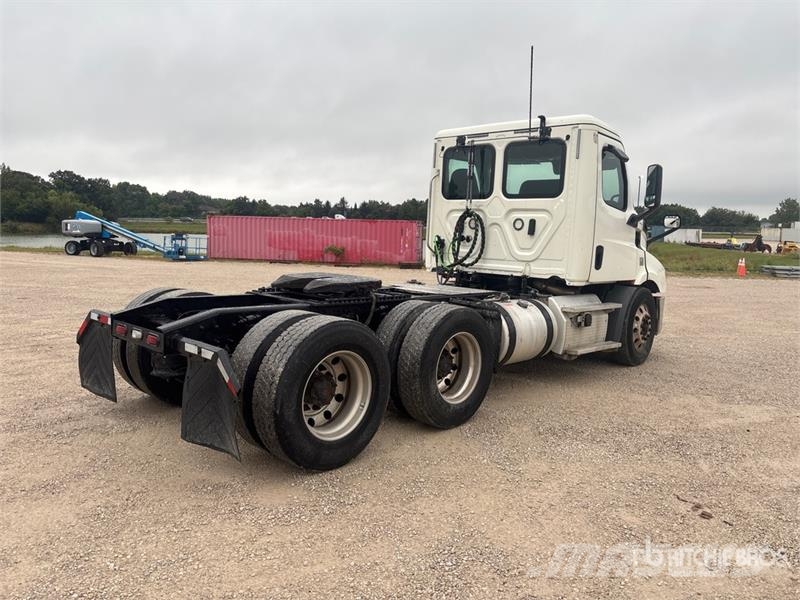 Freightliner Cascadia 116 Cavalos mecânicos