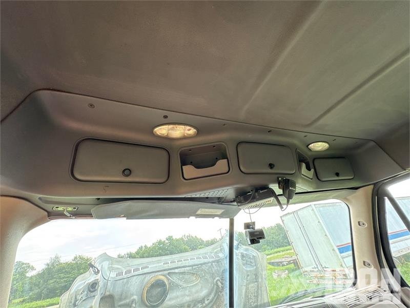Freightliner Cascadia 125 Vilcēji
