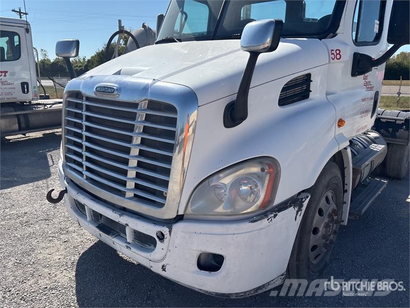 Freightliner Cascadia 113 Tegljači