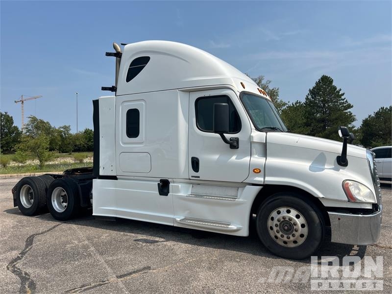 Freightliner Cascadia 125 Çekiciler