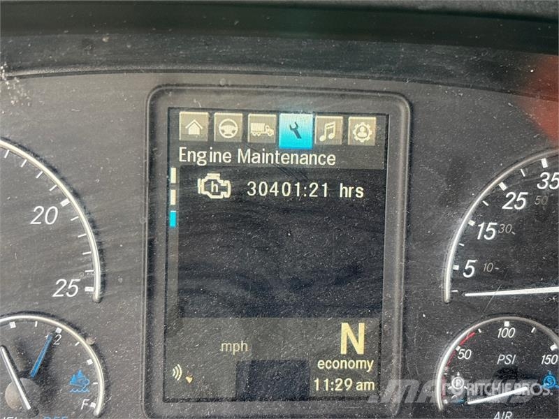 Freightliner Cascadia 126 6x4 T/A Sleeper Truck Tractor Motrici e Trattori Stradali