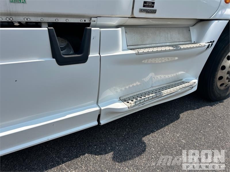 Freightliner Cascadia 125 Çekiciler