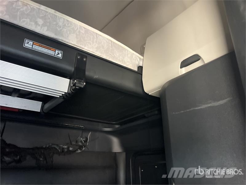 Freightliner Cascadia 116 Cabezas tractoras