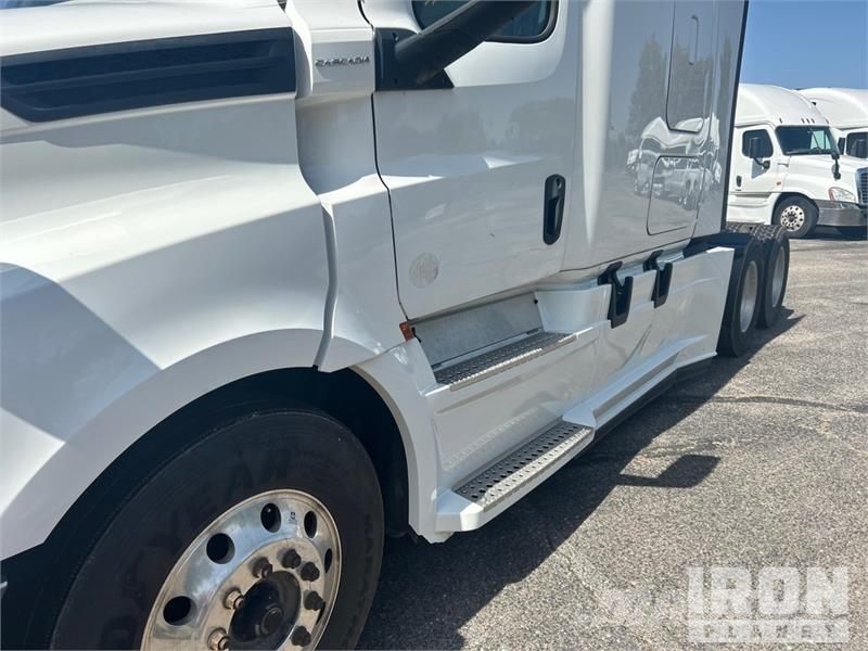 Freightliner Cascadia 126 Trekkvogner