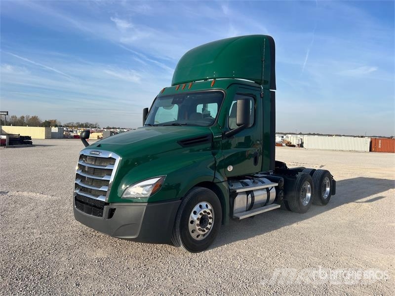 Freightliner Cascadia 126 Влекачи